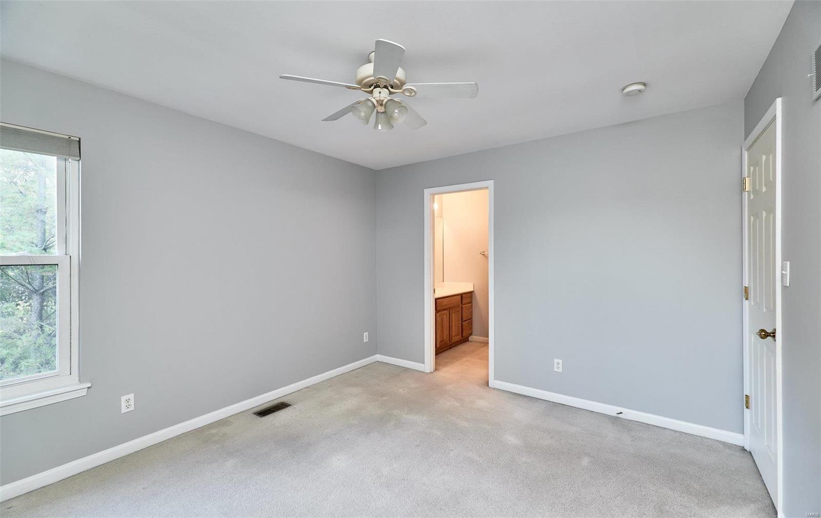 570 Castle Ridge Drive Ballwin, MO 63021 - Photo 33 of 65 Gallery Image 33