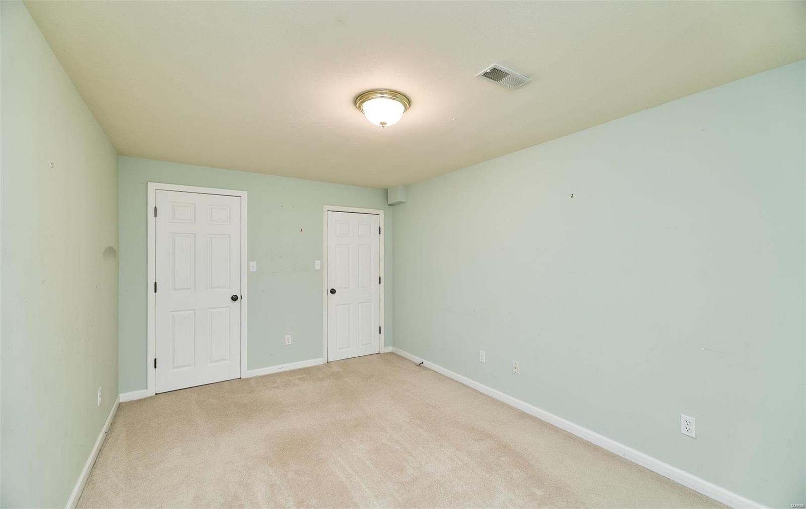 570 Castle Ridge Drive Ballwin, MO 63021 - Photo 54 of 65 Gallery Image 54