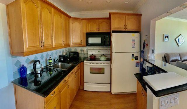 124 Suffolk C Boca Raton, FL 33434 - Photo 26 of 30 Open Floor Plan