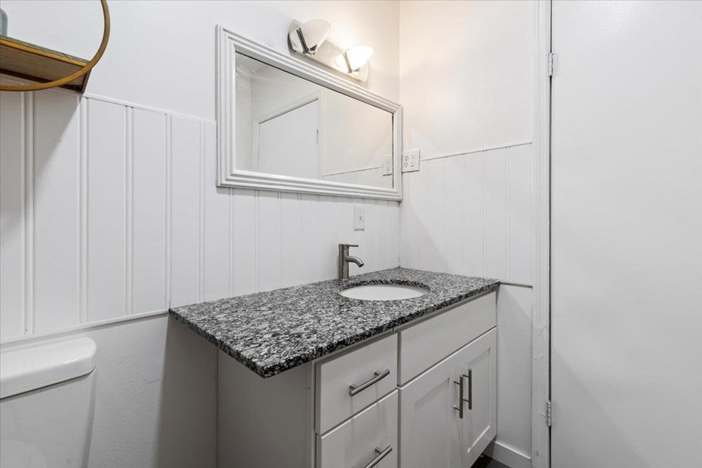 6468 Divers Road Radford, VA 24141 - Photo 16 of 29 Gallery Image 16