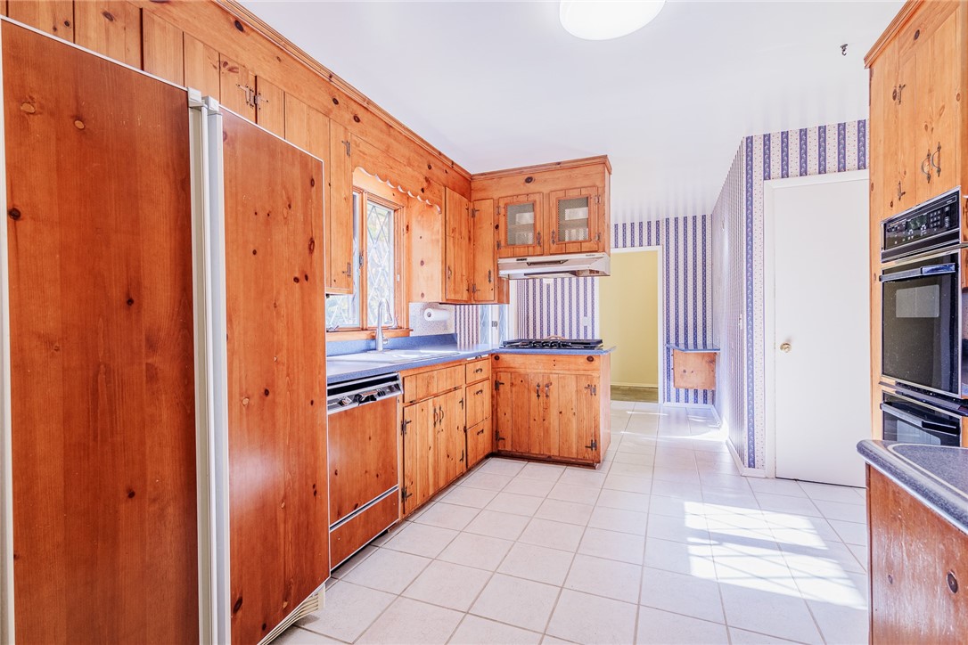 72 Conmar Drive Irondequoit, NY 14609 - Photo 16 of 50