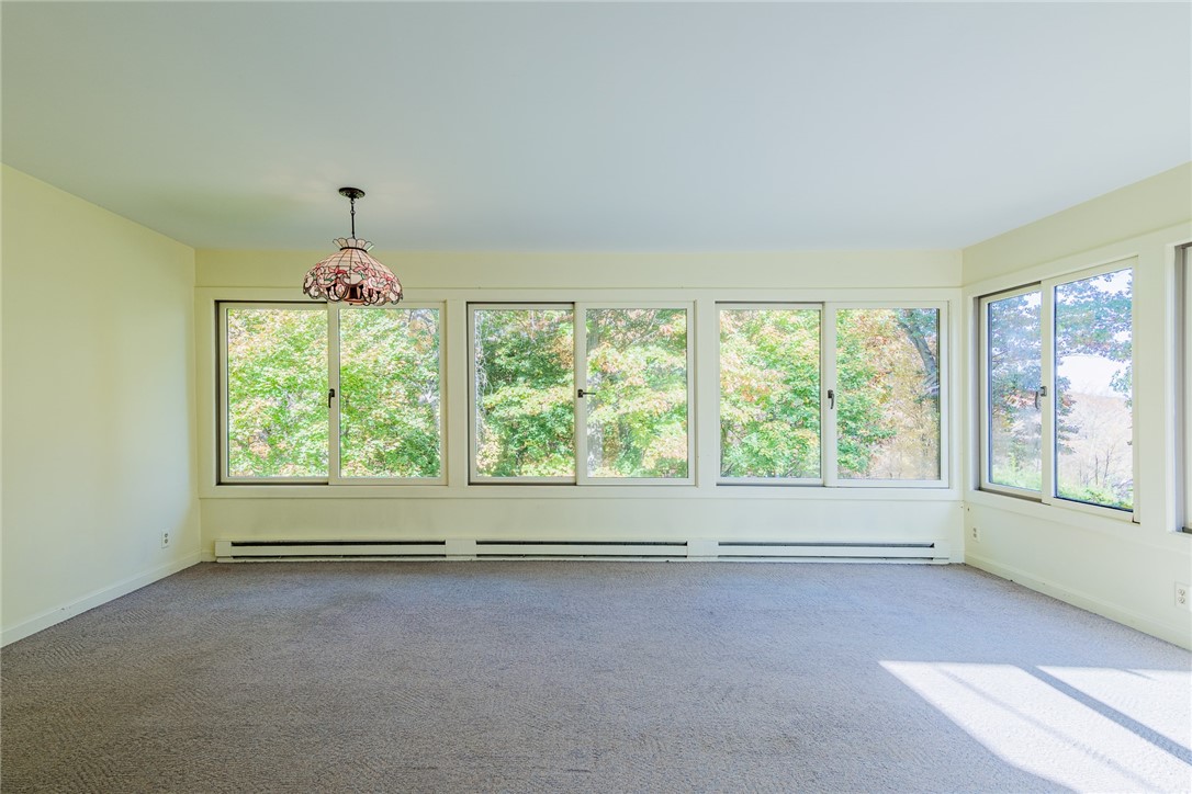 72 Conmar Drive Irondequoit, NY 14609 - Photo 23 of 50