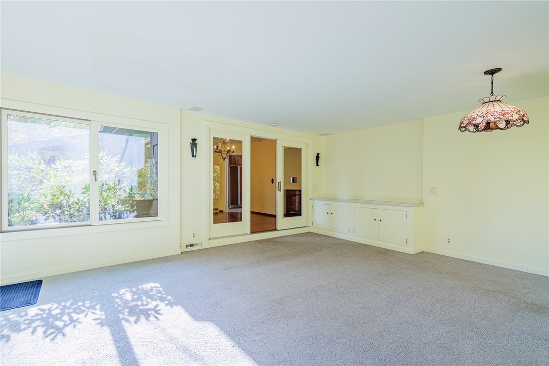 72 Conmar Drive Irondequoit, NY 14609 - Photo 24 of 50