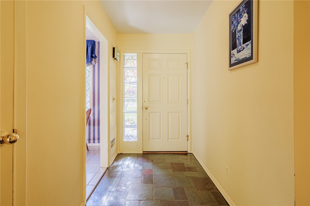 72 Conmar Drive Irondequoit, NY 14609 - Photo 10 of 50