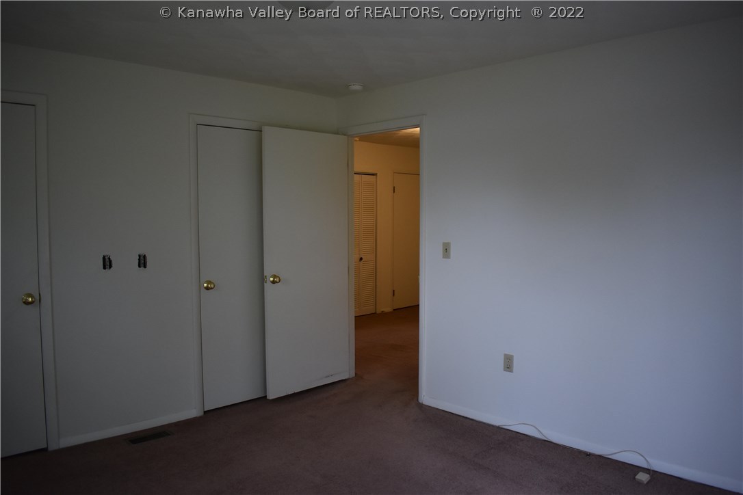 718 Hemlock Drive Elkview, WV 25071 - Photo 9 of 13 Gallery Image 9