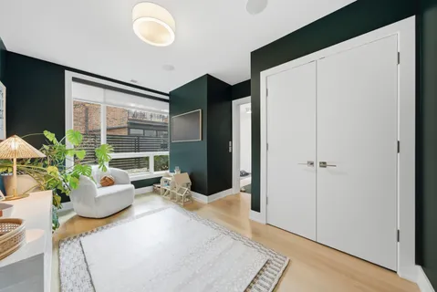 $1,850,000 | 2748 North Lakewood Avenue, Unit 4, Chicago, IL 60614