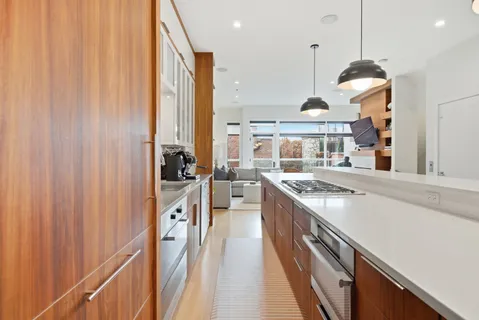 $1,850,000 | 2748 North Lakewood Avenue, Unit 4, Chicago, IL 60614