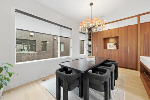 $1,850,000 | 2748 North Lakewood Avenue, Unit 4, Chicago, IL 60614