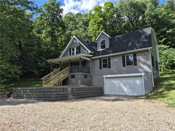 $469,900 | 117 Cowpath Road, Aliquippa, PA 15001