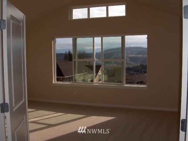 583 Alpine Ridge Place Northwest Issaquah, WA 98027 - Photo 8 of 14