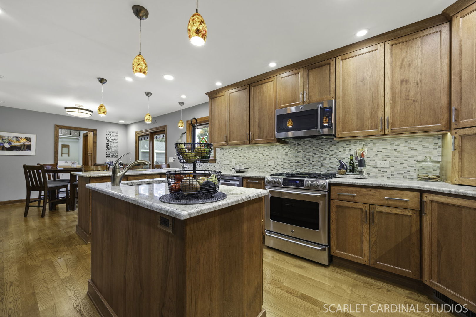 28W569 Warrenville Road Warrenville, IL 60555 - Photo 8 of 40 Gallery Image 8