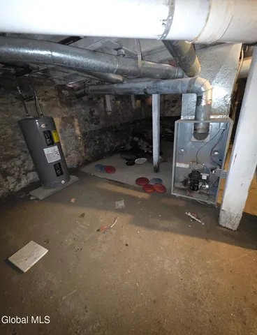 $199,000 | 1 Cambridge Road, Greenwich, NY 12834