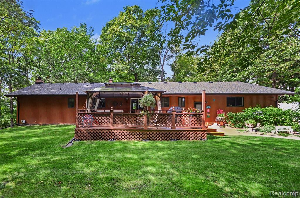 1600 Moffat Road Leonard, MI 48367 - Photo 24 of 44 Gallery Image 24