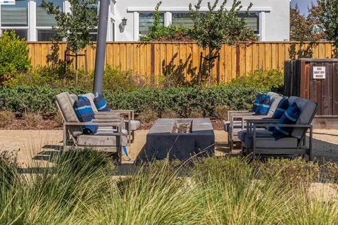 $1,538,000 | 37541 Bay Crest Road, Newark, CA 94560