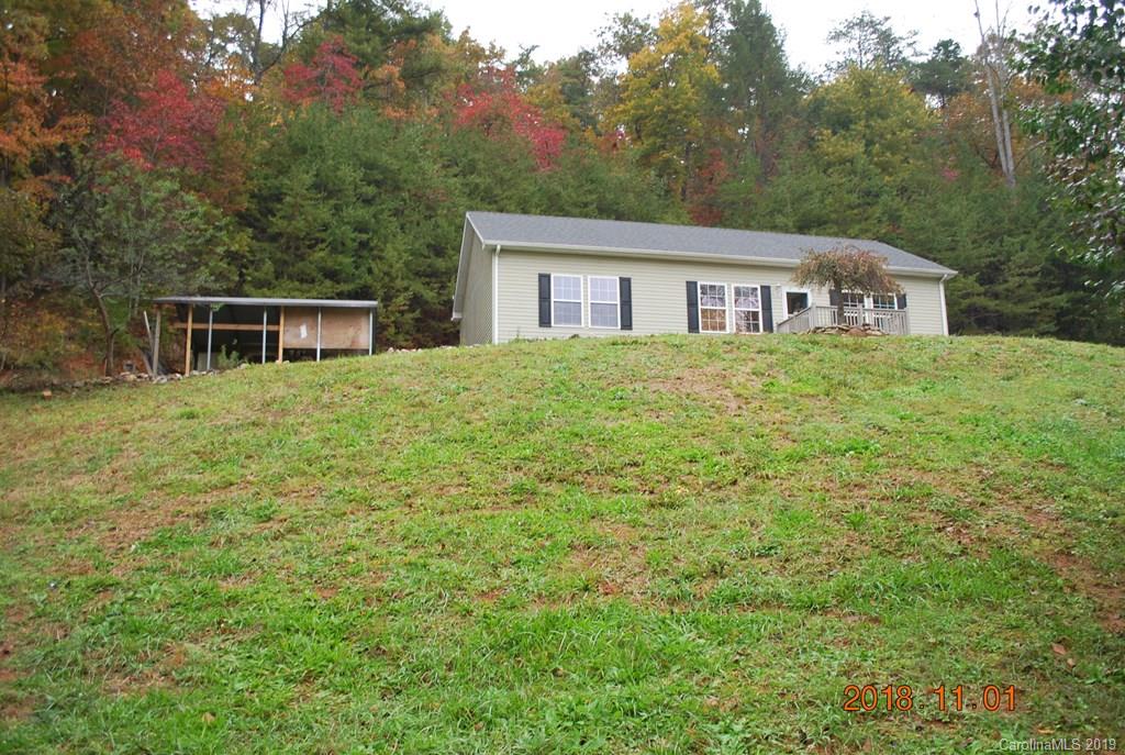 908 Roby Conley Road Marion, NC 28752 - Photo 3 of 38 Gallery Image 3