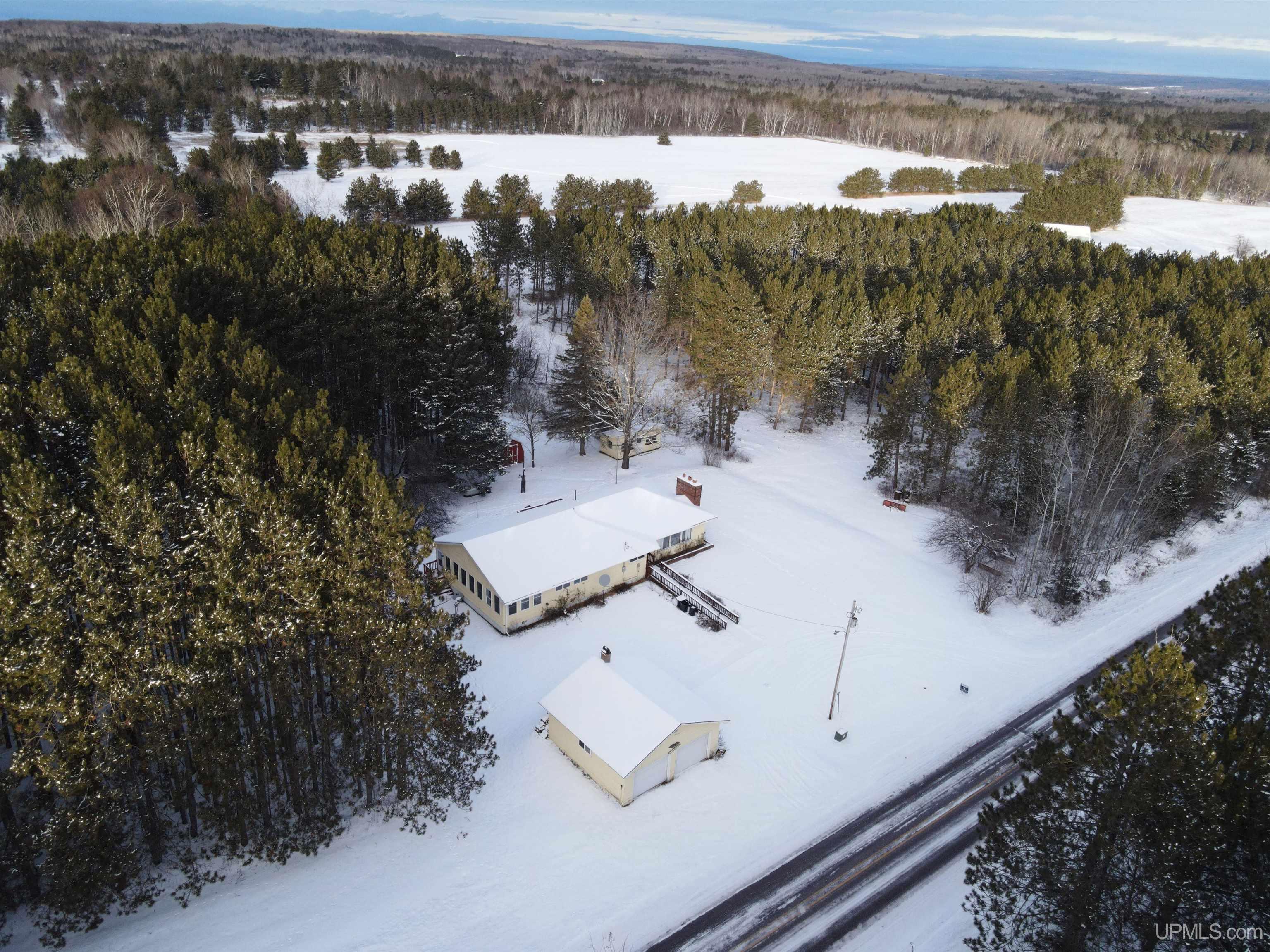 13240 Liminga Road Atlantic Mine, MI 49905 - Photo 1 of 49 Gallery Image 1