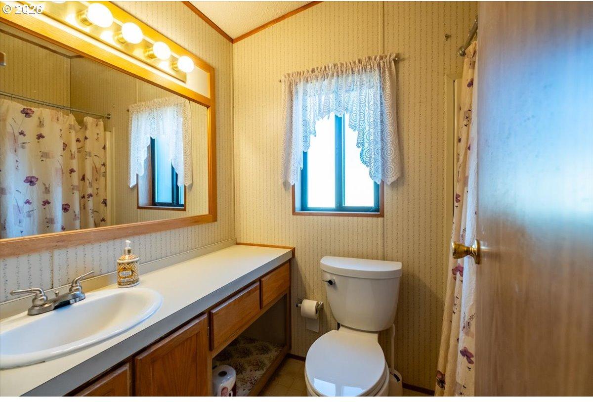 1026 Turbyne Road Sweet Home, OR 97386 - Photo 17 of 30 Gallery Image 17