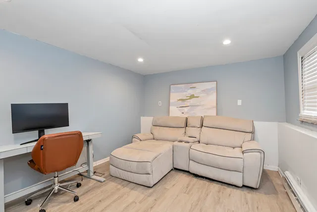 $299,900 | 2337 Valley View Lane, Park Forest, IL 60466