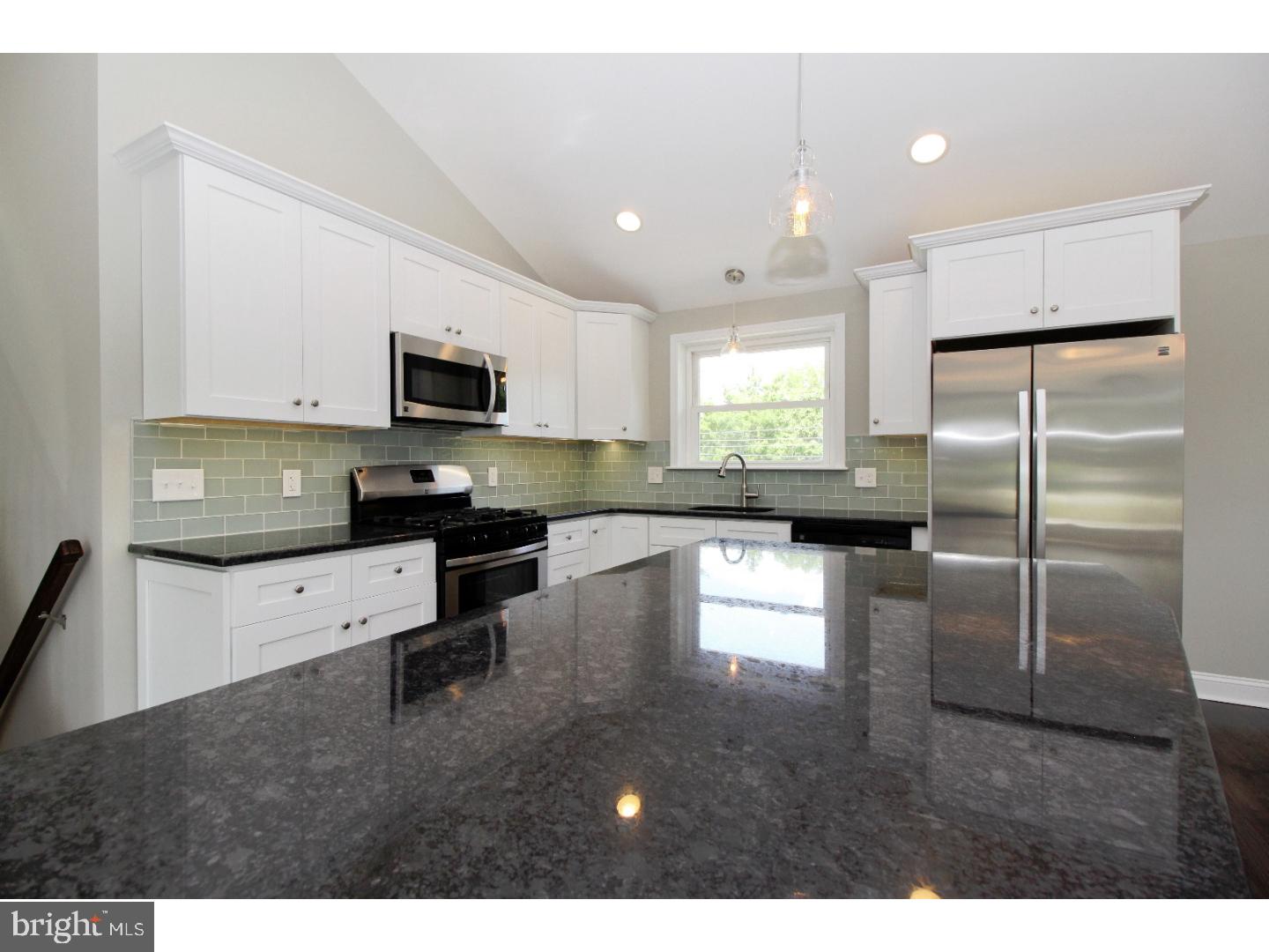 451 Maddock Road Springfield, PA 19064 - Photo 4 of 25
