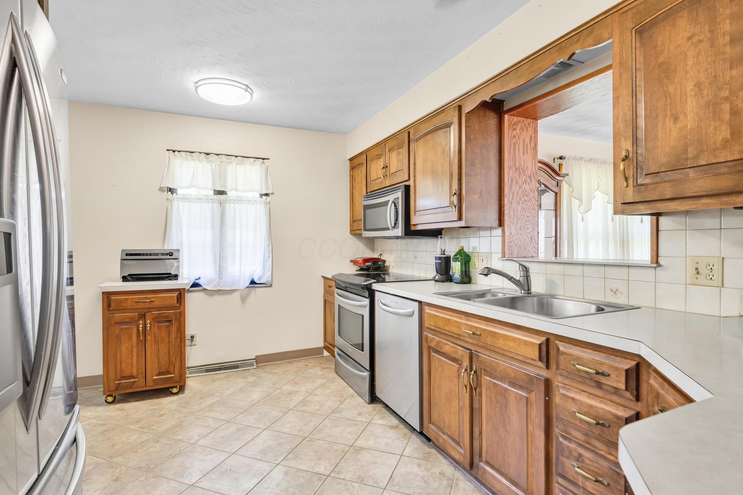7688 Cubbage Road Westerville, OH 43081 - Photo 19 of 91 7688 cubbage (267)