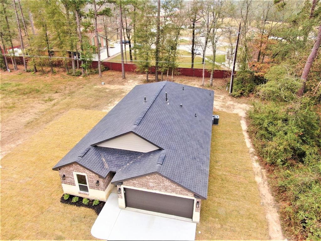 611 Foxmeadows Lane Cleveland, TX 77327 - Photo 5 of 13 view of residential houses with outdoor space