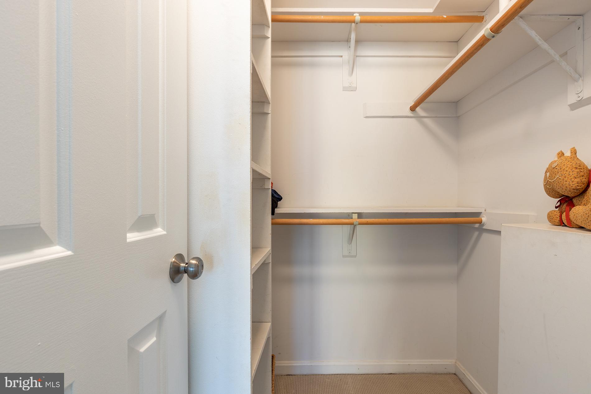 2014 Spring Branch Drive Vienna, VA 22181 - Photo 40 of 65 Gallery Image 40