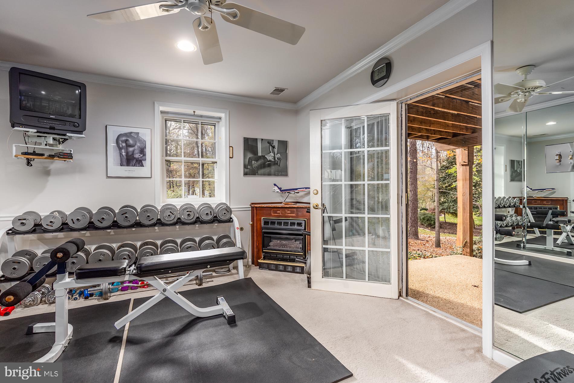 2014 Spring Branch Drive Vienna, VA 22181 - Photo 52 of 65 Gallery Image 52