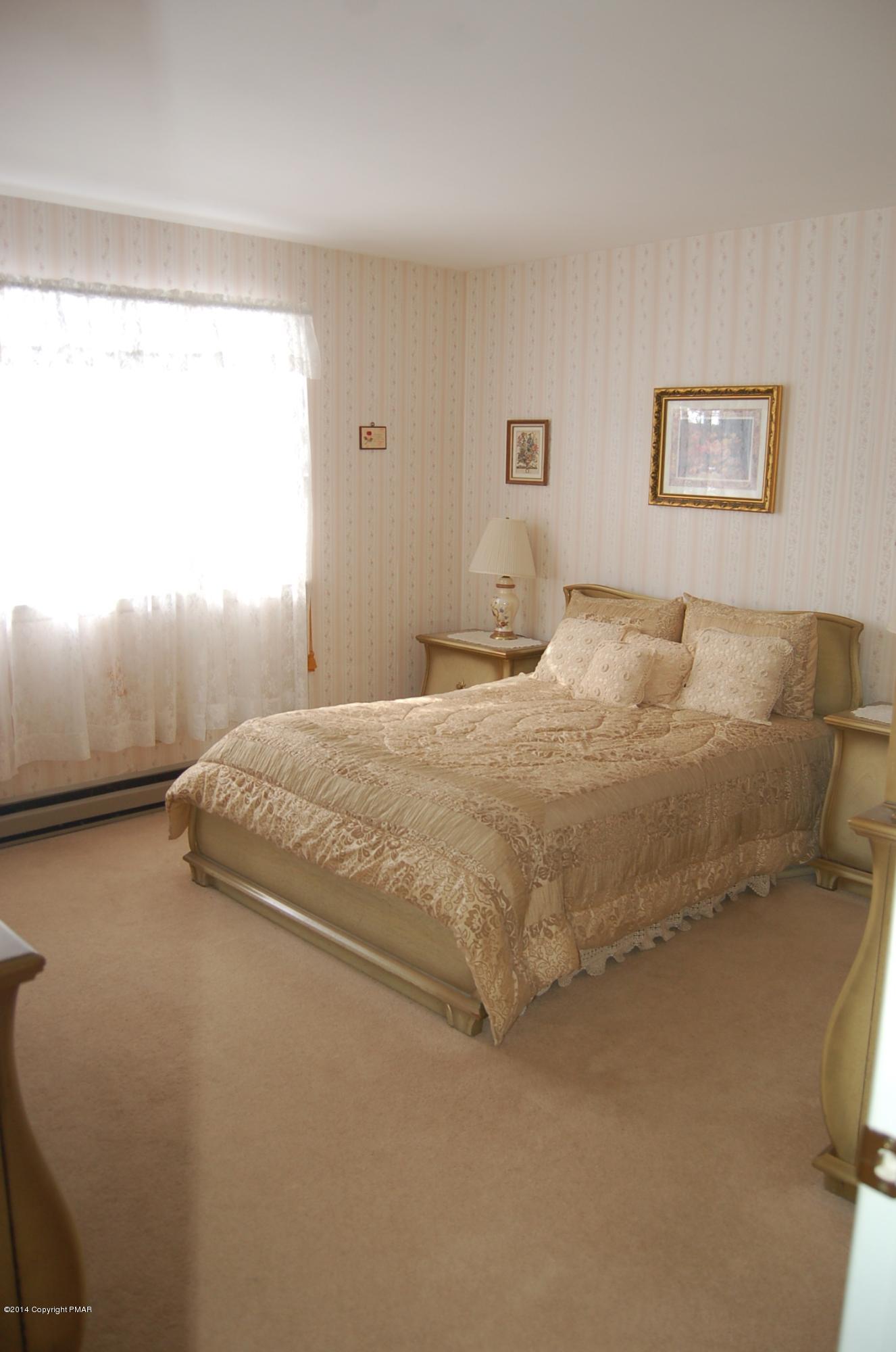 145 Partridge Path Kunkletown, PA 18058 - Photo 7 of 15 DSC_2437