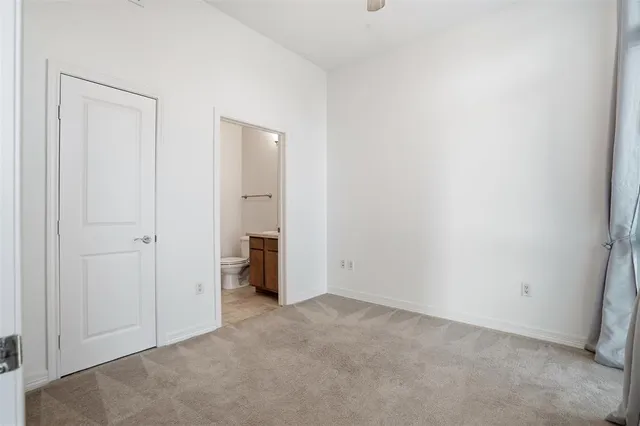 $2,650 | 500 Throckmorton Street, Unit 1409, Fort Worth, TX 76102