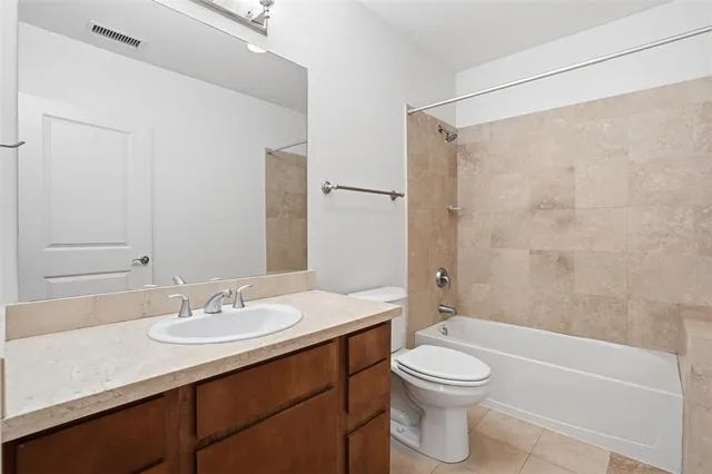 $2,650 | 500 Throckmorton Street, Unit 1409, Fort Worth, TX 76102