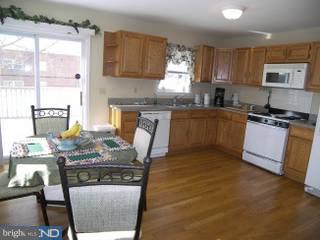 364 Blanchard Road Drexel Hill, PA 19026 - Photo 3 of 6