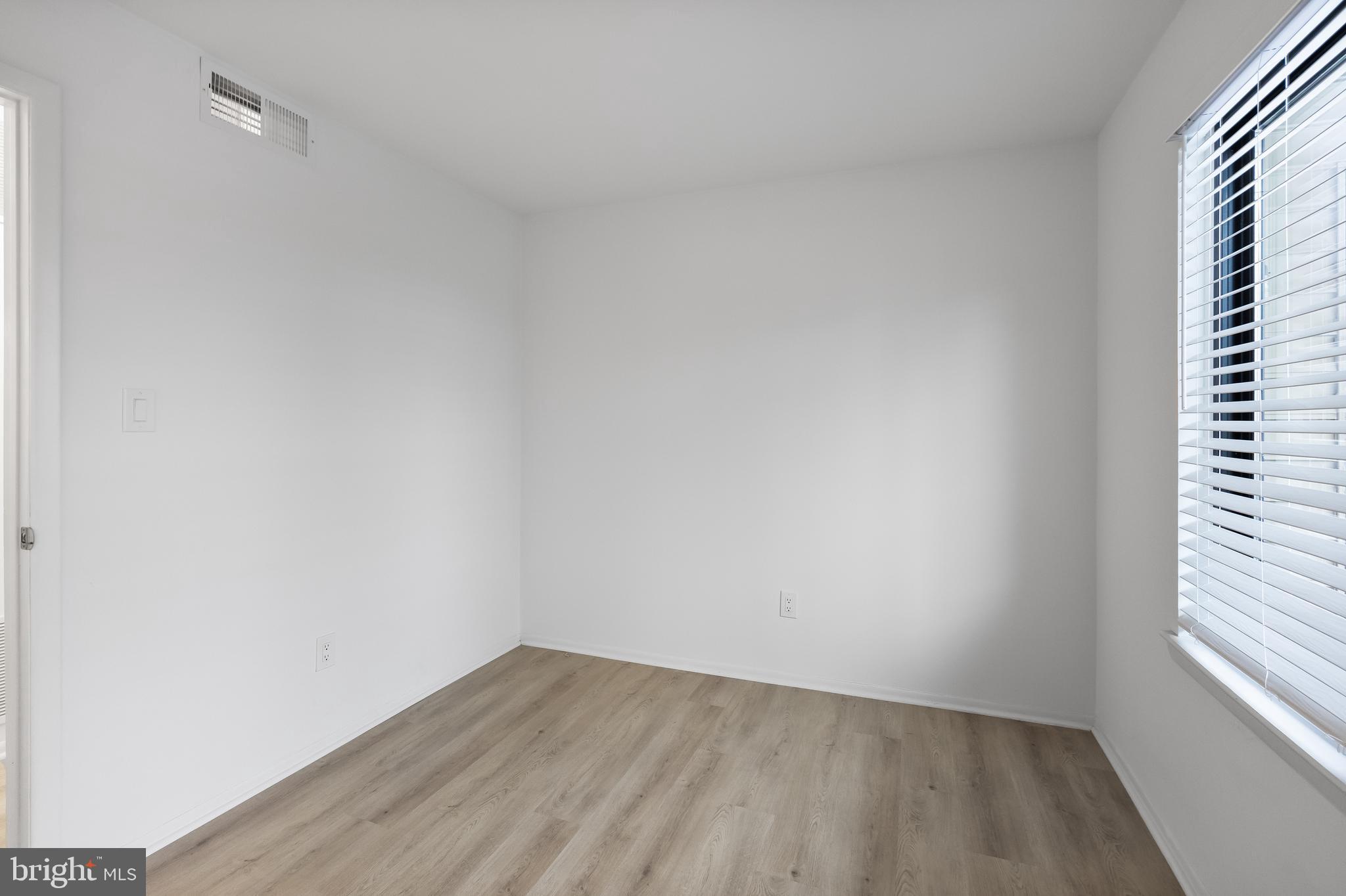4912 B Dunbarton Road Mount Laurel, NJ 08054 - Photo 18 of 21 a view of an empty room and window