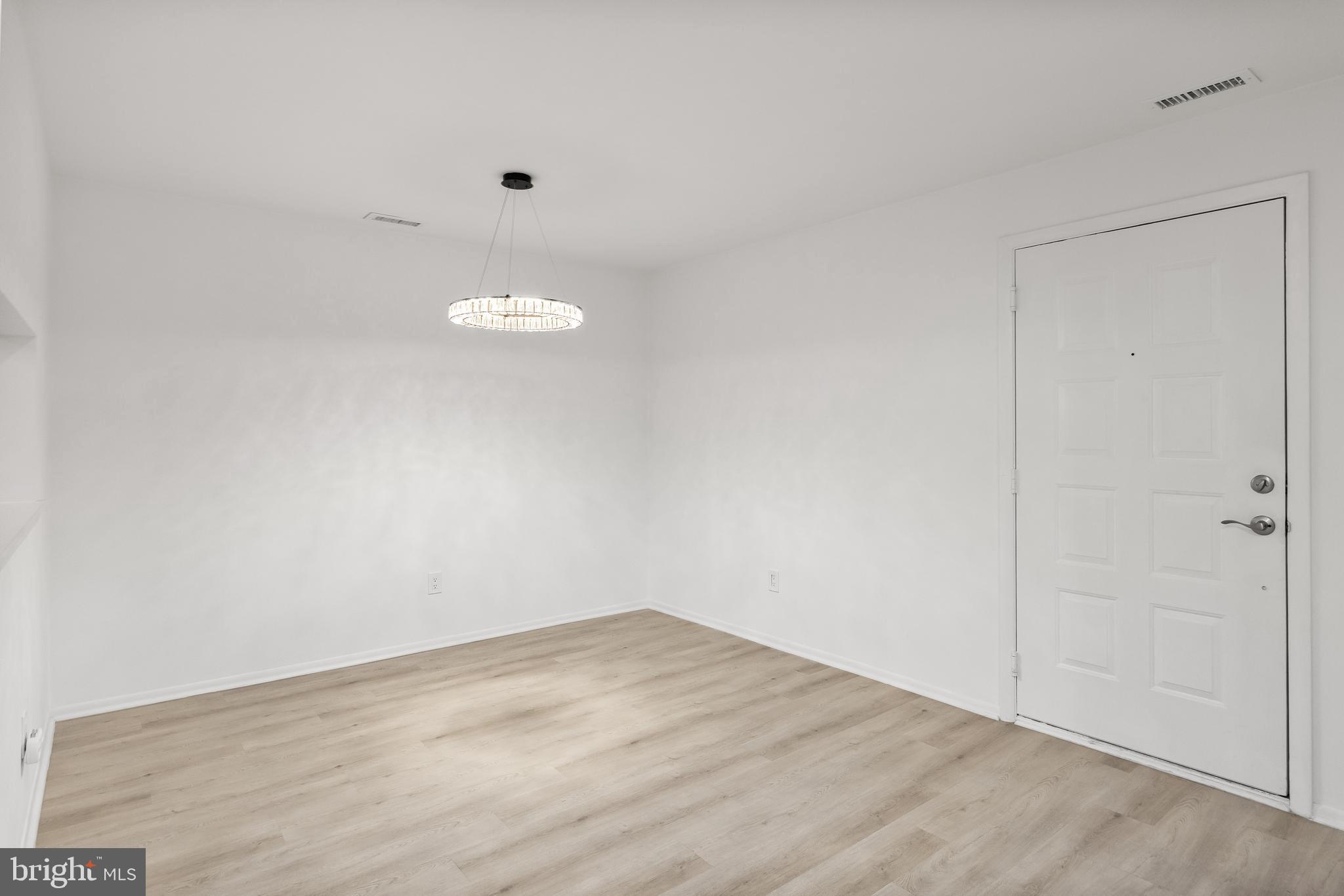 4912 B Dunbarton Road Mount Laurel, NJ 08054 - Photo 3 of 21 a view of empty room