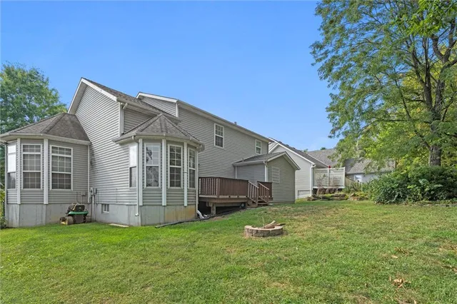 $370,000 | 20912 East 50th St Court South, Blue Springs, MO 64015