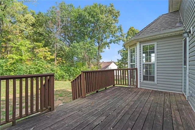 $370,000 | 20912 East 50th St Court South, Blue Springs, MO 64015