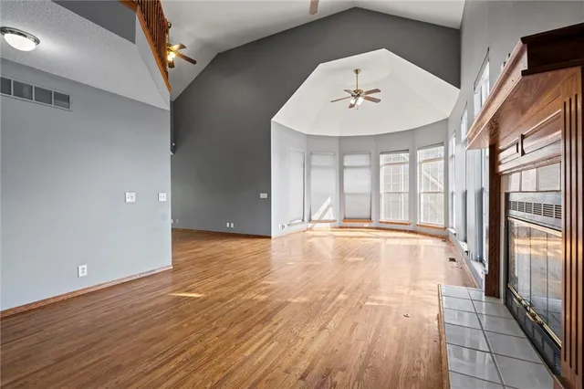 $370,000 | 20912 East 50th St Court South, Blue Springs, MO 64015