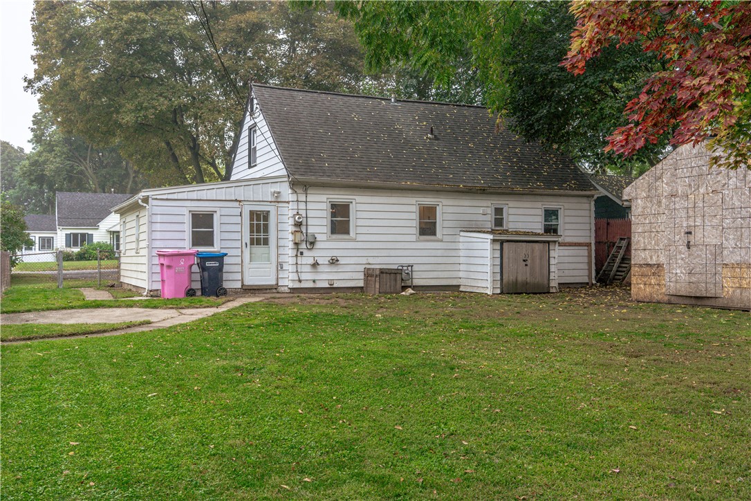 19 Mac Arthur Road Greece, NY 14615 - Photo 16 of 17