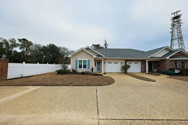 $274,900 | 490 North Cherry Street, Monticello, FL 32344