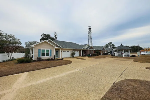 $274,900 | 490 North Cherry Street, Monticello, FL 32344