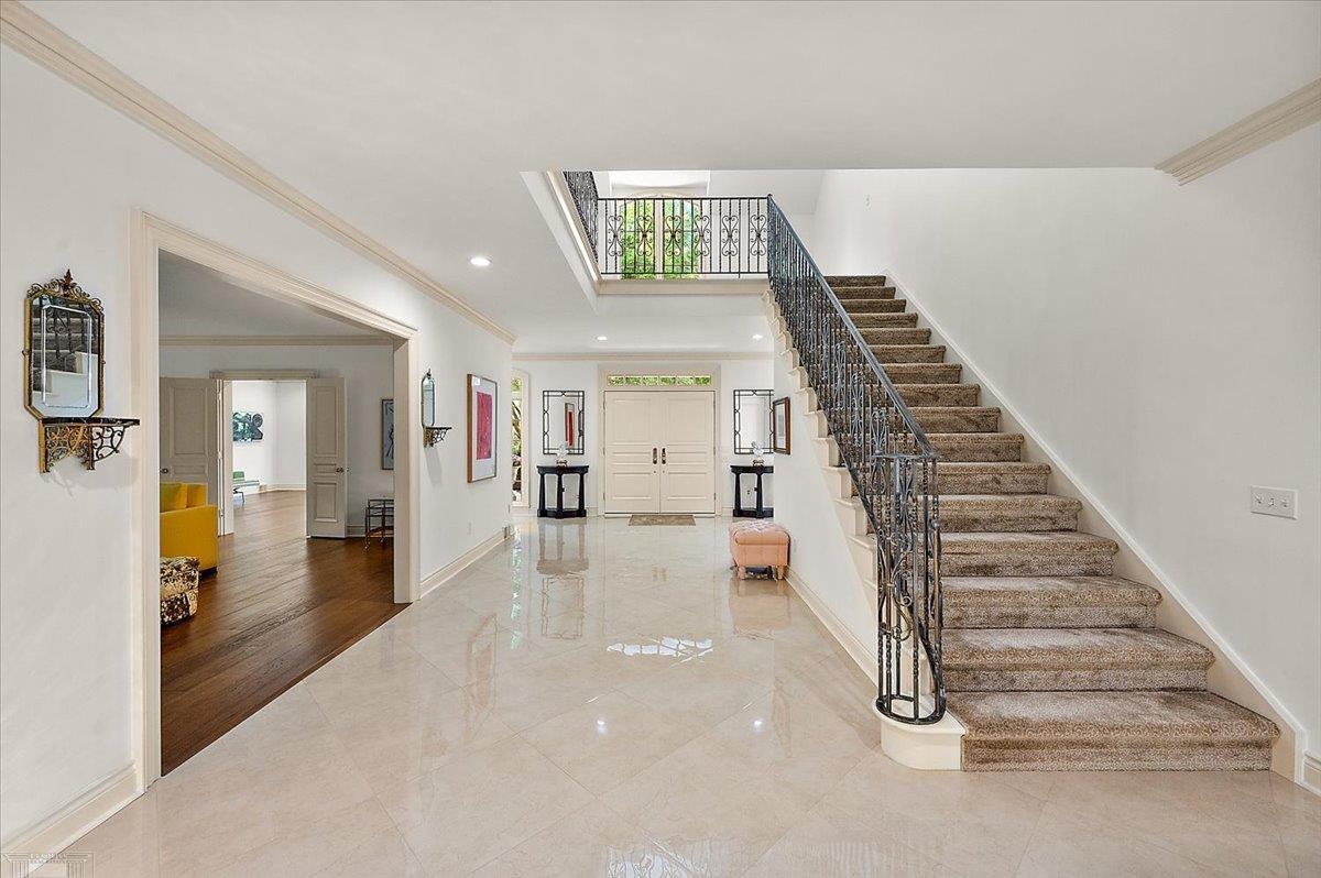 161 Lothrop Road Grosse Pointe, MI 48236 - Photo 11 of 95 Foyer
