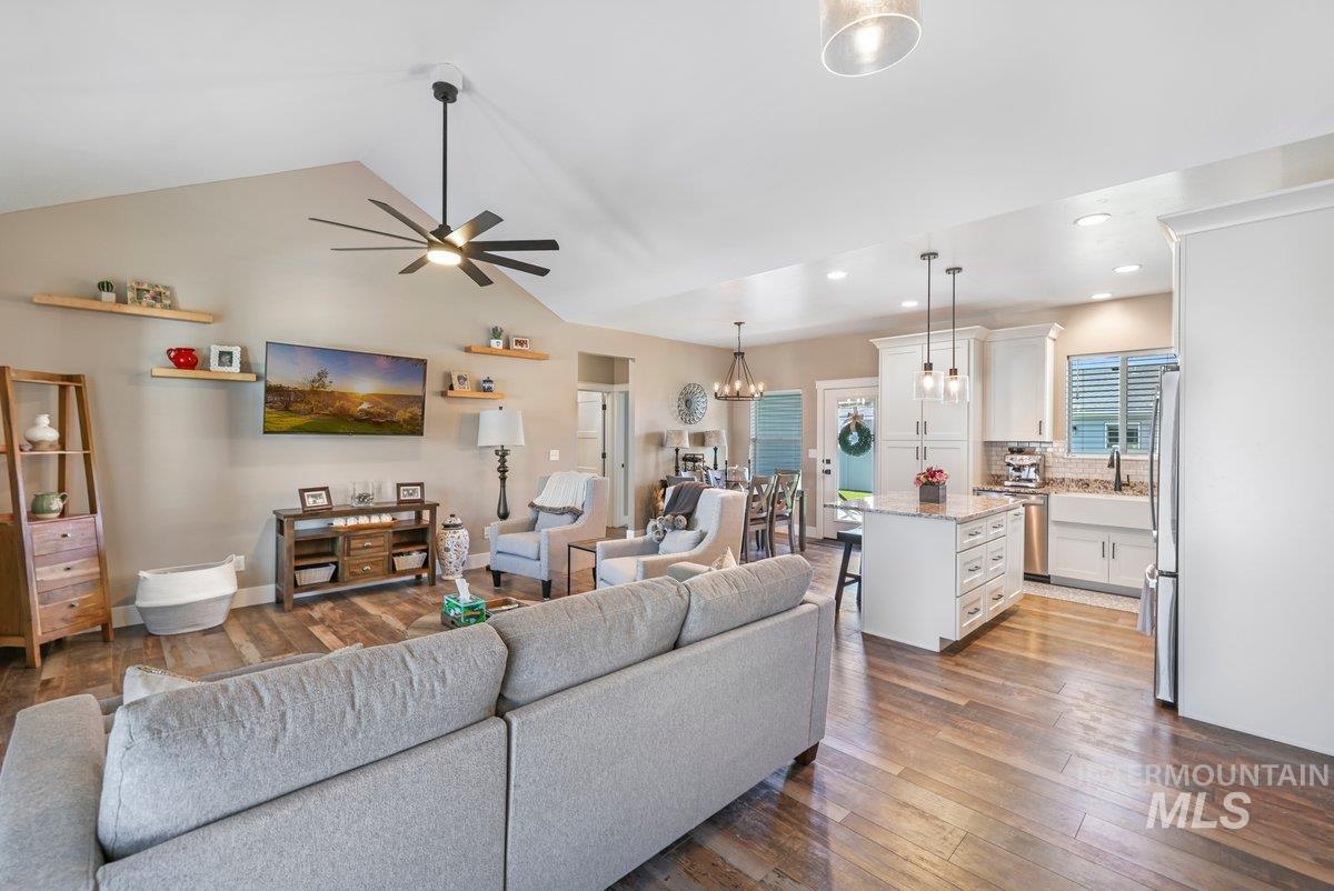 905 Black Mountain Road Kimberly, ID 83341 - Photo 15 of 29