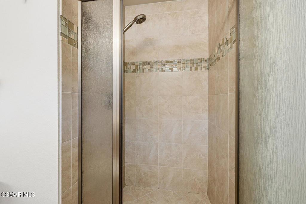 2731 Erringer Road, Unit 17 Simi Valley, CA 93065 - Photo 27 of 32 Gallery Image 27