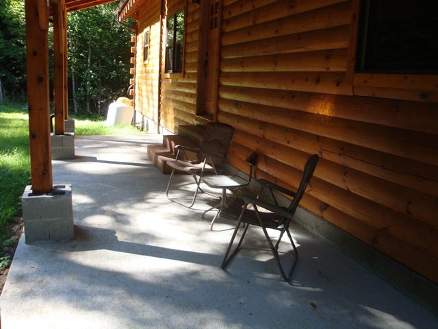 3285 Brush Road Lewisburg, WV 24901 - Photo 42 of 47 Downstairs Porch