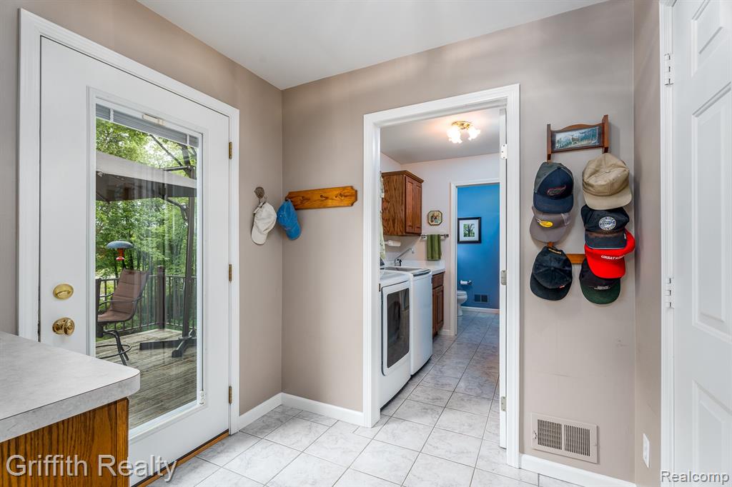 2385 Corlett Road Brighton, MI 48114 - Photo 20 of 55