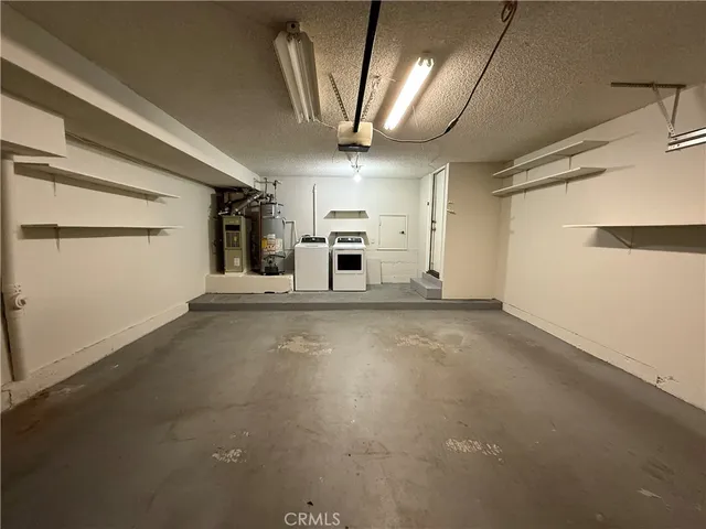 a view of a livingroom with furniture