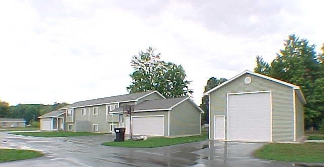 2423 Gary Road Traverse City, MI 49685 - Photo 8 of 14 1895473-7.JPG