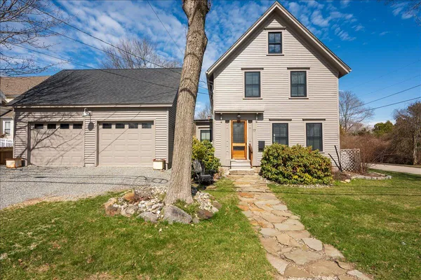 $895,000 | 17 Mountain Street, Camden, ME 04843