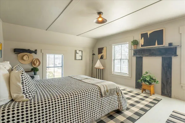 $895,000 | 17 Mountain Street, Camden, ME 04843
