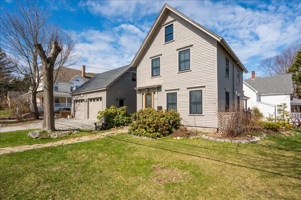 $895,000 | 17 Mountain Street, Camden, ME 04843