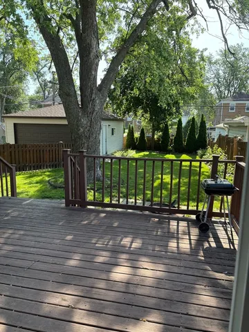 $335,900 | 2205 Mayfair Avenue, Westchester, IL 60154